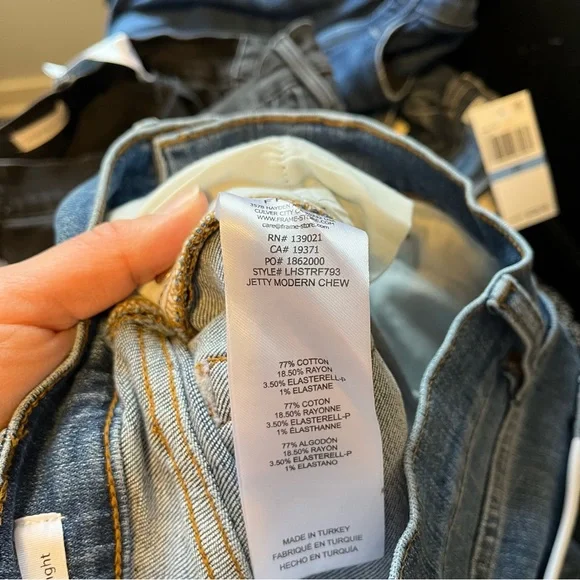 Frame Denim Le High Straight Women's 24 Distressed Blue Jeans NWT high rise - Picture 7 of 7